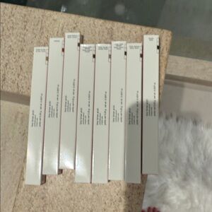 Glossier Brow Products - Cream